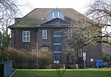 Ventano Referenzen Fenstergriffe antik - Kulturvilla_Oberhausen - Copyright: Tineke Blij-CC BY-SA 3.0. (Click zur Lizenz)